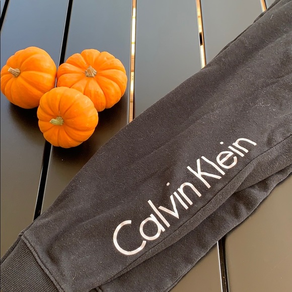 black calvin klein joggers - Picture 4 of 4